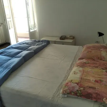 Homestay Stanza Matrimoniale Con Balcone *